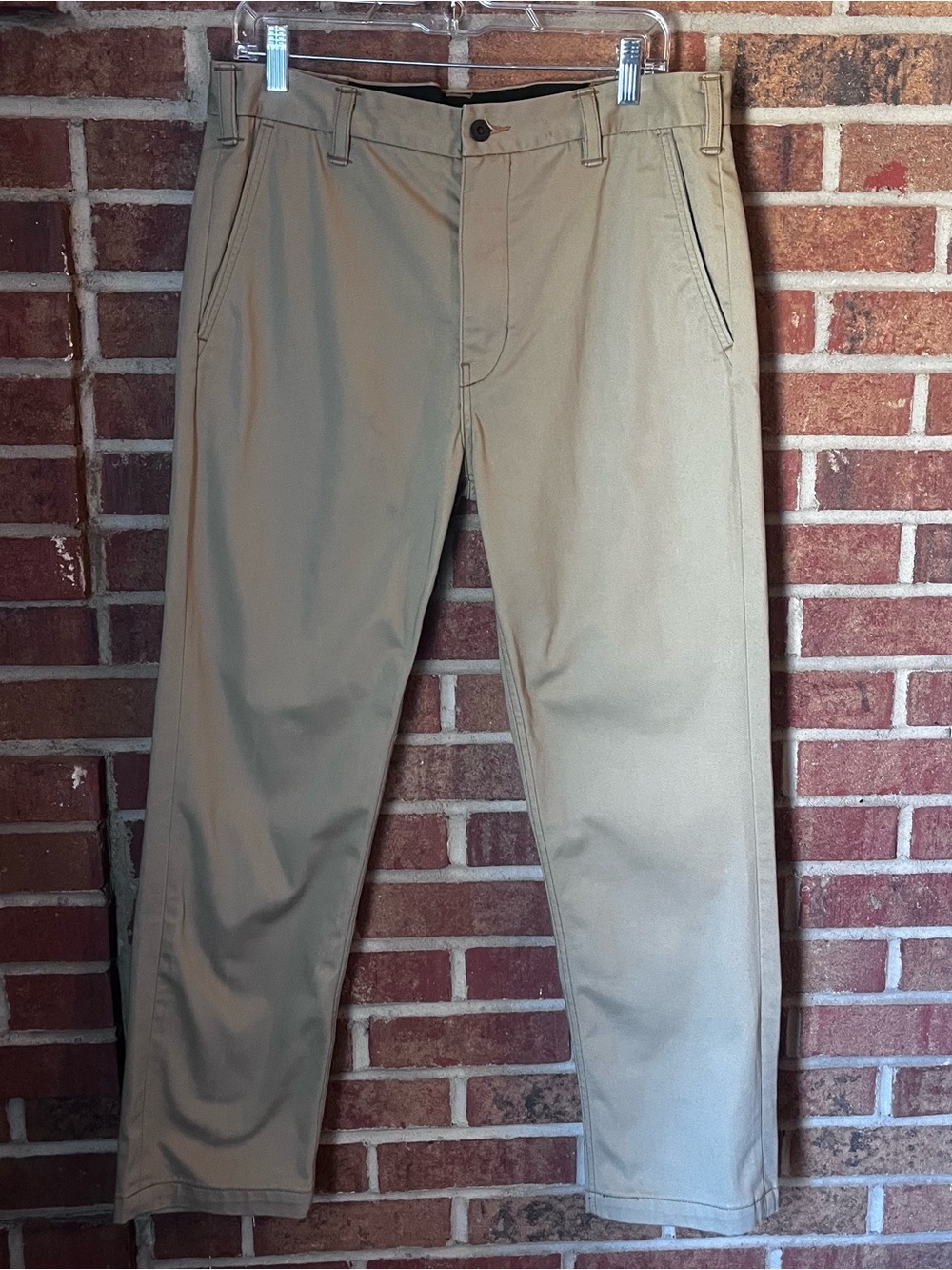Levi's Men 33/30 Skateboarding Collection Khaki Pants Straight Leg Flat Front